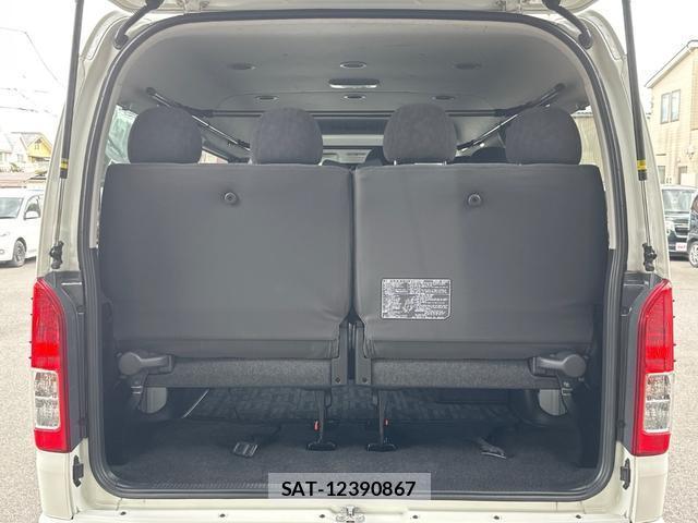 Toyota HIACE WAGON 2019-06 8546185-13