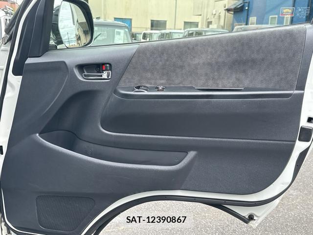 Toyota HIACE WAGON 2019-06 8546185-14