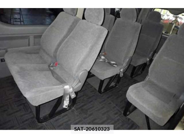Toyota HIACE WAGON 2008-11 8546216-2