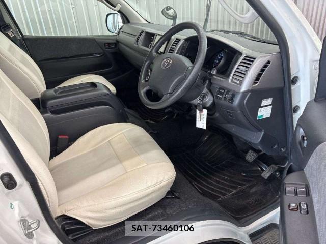 Toyota HIACE WAGON 2012-04 8546245-3