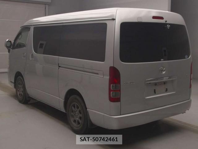 Toyota HIACE WAGON 2013-09 8546270-1