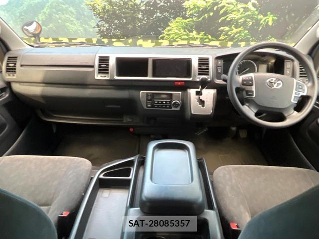 Toyota HIACE WAGON 2023-03 8548427-1