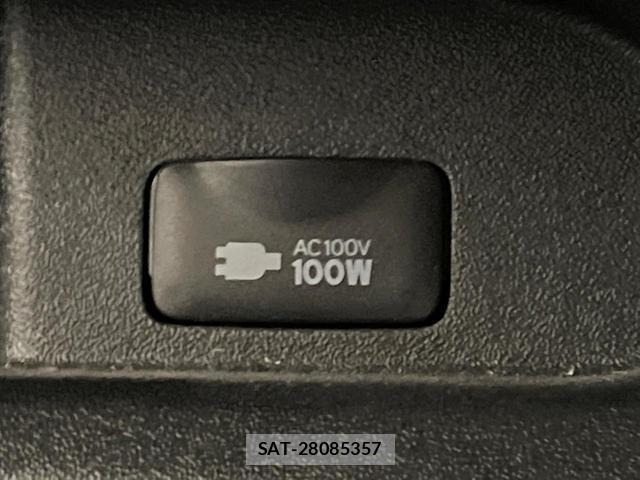 Toyota HIACE WAGON 2023-03 8548427-4