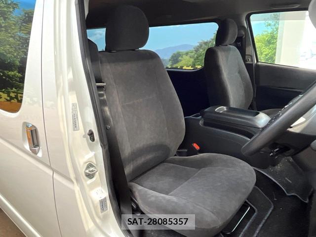 Toyota HIACE WAGON 2023-03 8548427-7