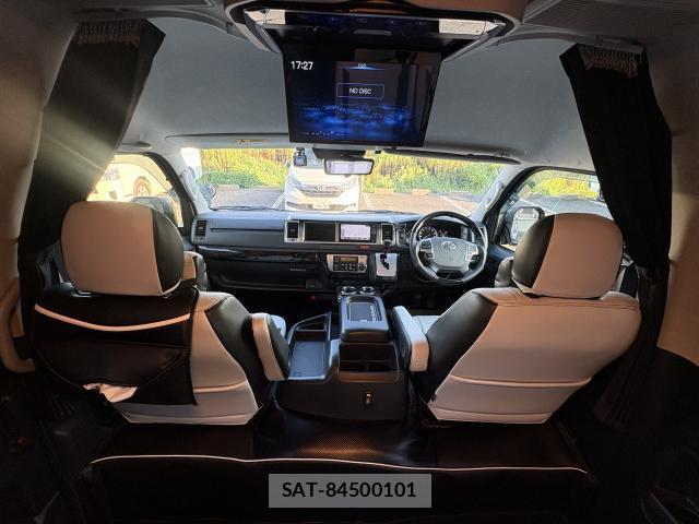 Toyota HIACE WAGON 2024-02 8549339-8