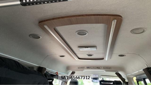 Toyota HIACE WAGON 2019-02 8550221-15