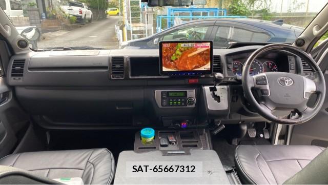Toyota HIACE WAGON 2019-02 8550221-2