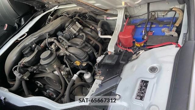 Toyota HIACE WAGON 2019-02 8550221-7