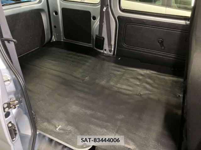 Daihatsu HIJET CARGO 2021-07 8547050-4