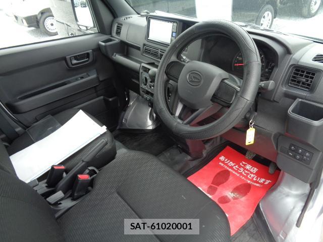 Daihatsu HIJET CARGO 2023-10 8547323-3