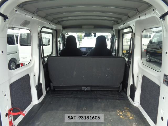Daihatsu HIJET CARGO 2022-03 8547324-11