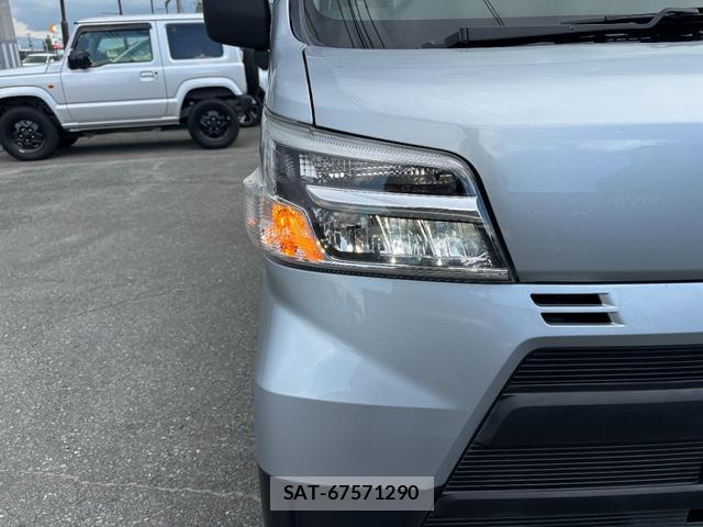 Daihatsu HIJET CARGO 2021-05 8550079-11