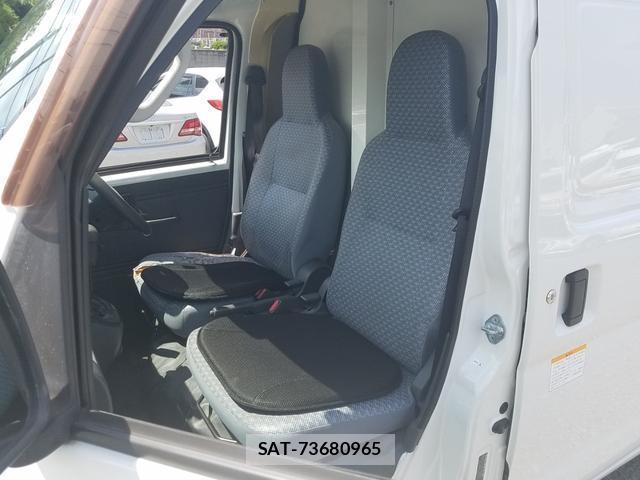 Daihatsu HIJET CARGO 2016-04 8550488-6