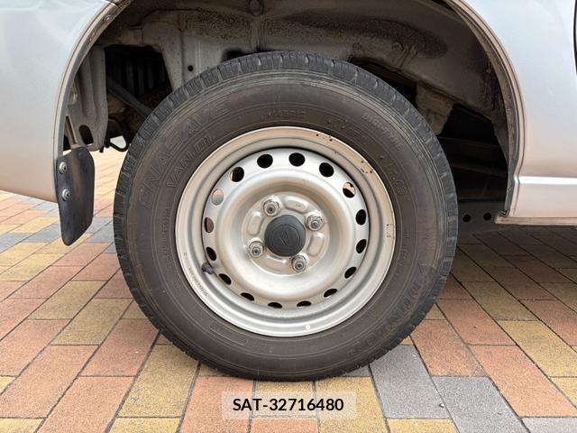 Daihatsu HIJET CARGO 2015-11 8550728-11