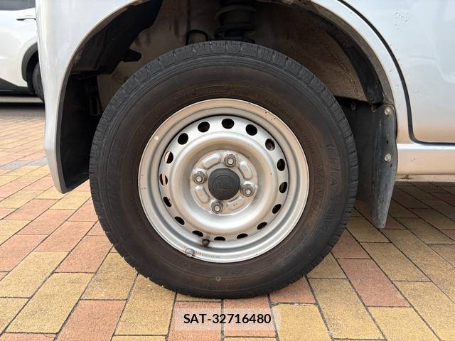 Daihatsu HIJET CARGO 2015-11 8550728-13