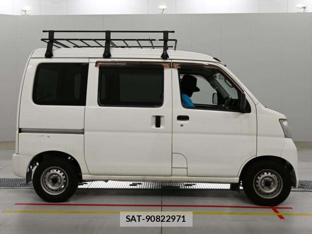 Daihatsu HIJET CARGO 2016-07 8551146-9
