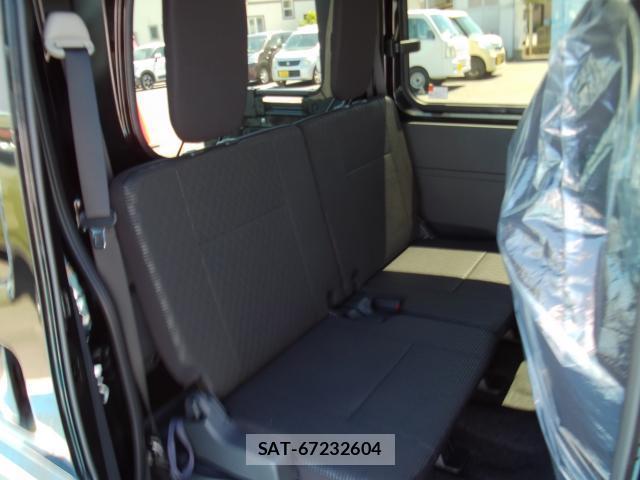 Daihatsu HIJET CARGO 2026-04 8551545-6
