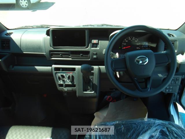 Daihatsu HIJET CARGO 2026-05 8551546-2