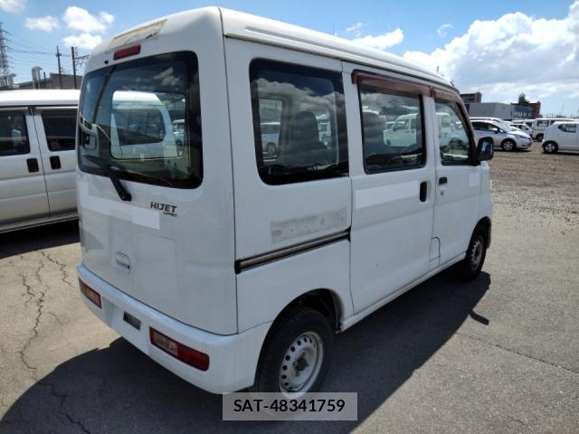 Daihatsu HIJET CARGO 2014-08 8552182-2