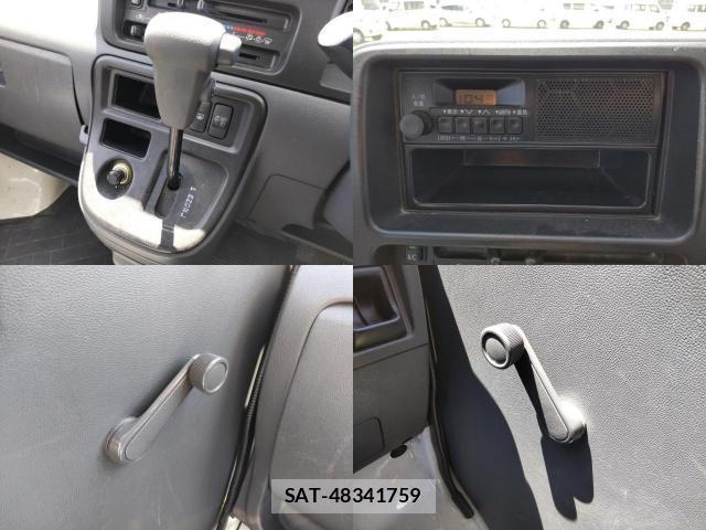 Daihatsu HIJET CARGO 2014-08 8552182-8