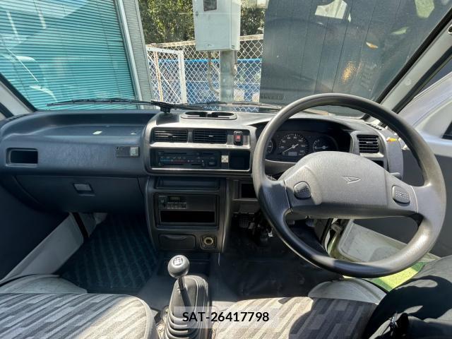 Daihatsu HIJET TRUCK 2004-09 8547991-3