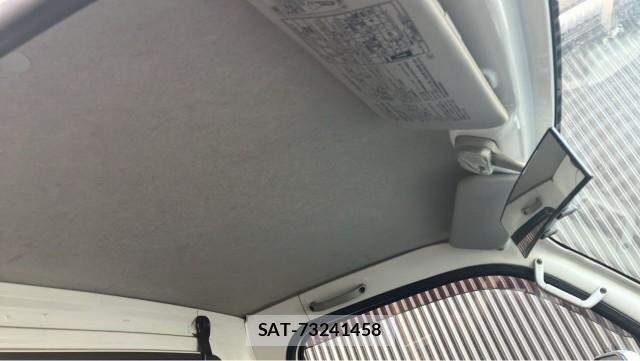 Daihatsu HIJET TRUCK 2017-08 8550425-15