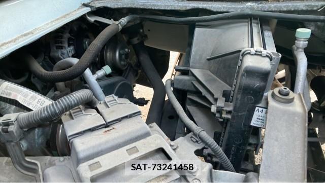 Daihatsu HIJET TRUCK 2017-08 8550425-7