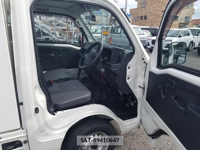 Daihatsu HIJET TRUCK 2017-05 8550514-15