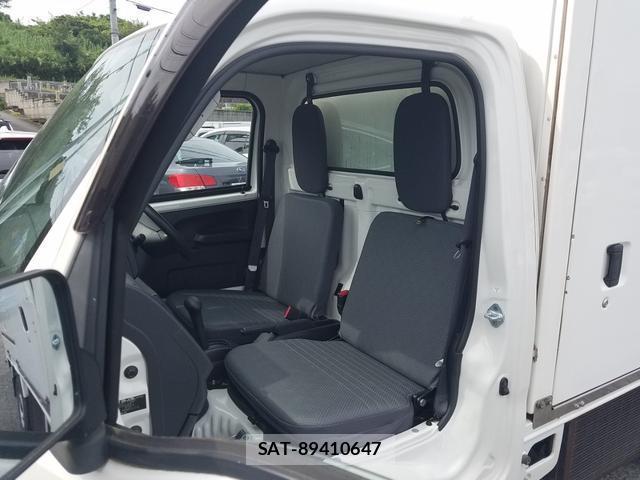 Daihatsu HIJET TRUCK 2017-05 8550514-6