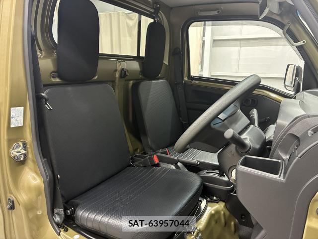 Daihatsu HIJET TRUCK 2024-08 8550888-12