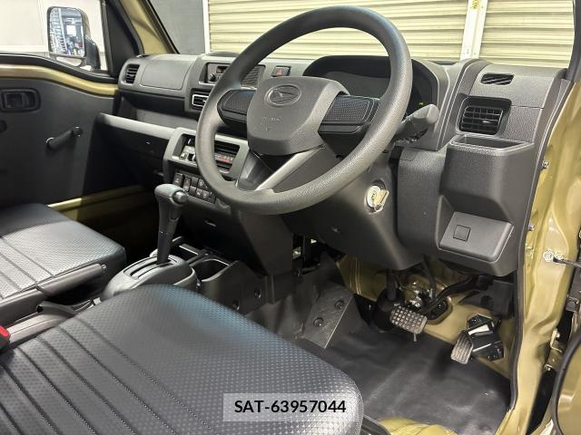 Daihatsu HIJET TRUCK 2024-08 8550888-2