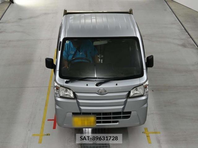 Daihatsu HIJET TRUCK 2018-04 8551206-8