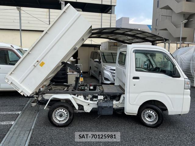 Daihatsu HIJET TRUCK 2020-06 8551661-1