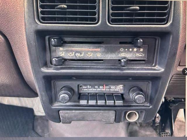 Daihatsu HIJET VAN 1990 8549524-5