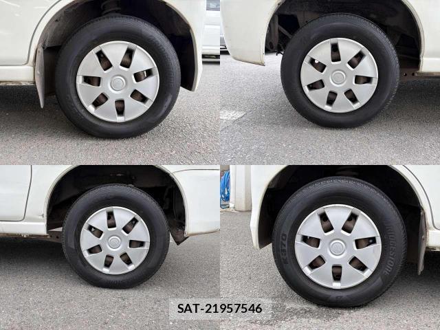 Daihatsu HIJET VAN 2016-06 8550106-8