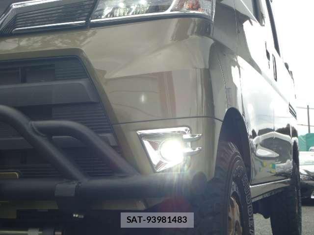 Daihatsu HIJET VAN 2021-04 8552044-6