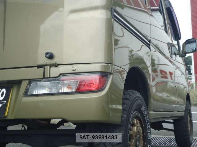Daihatsu HIJET VAN 2021-04 8552044-8