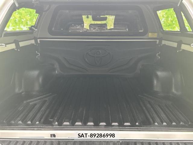 Toyota HILUX 2023-03 8552349-7