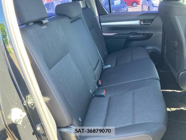 Toyota HILUX 2022-02 8552522-4