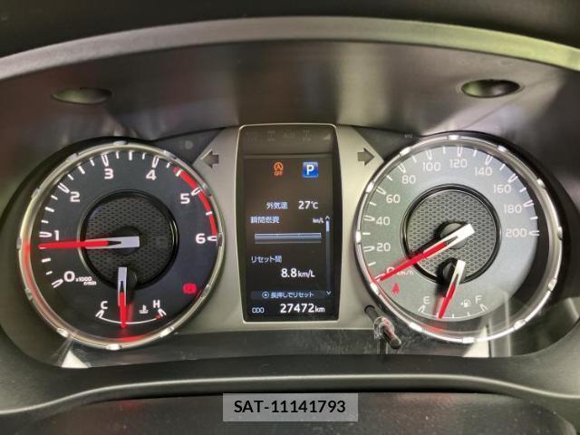 Toyota HILUX 2023-01 8552608-11