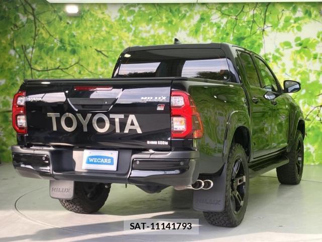 Toyota HILUX 2023-01 8552608-2