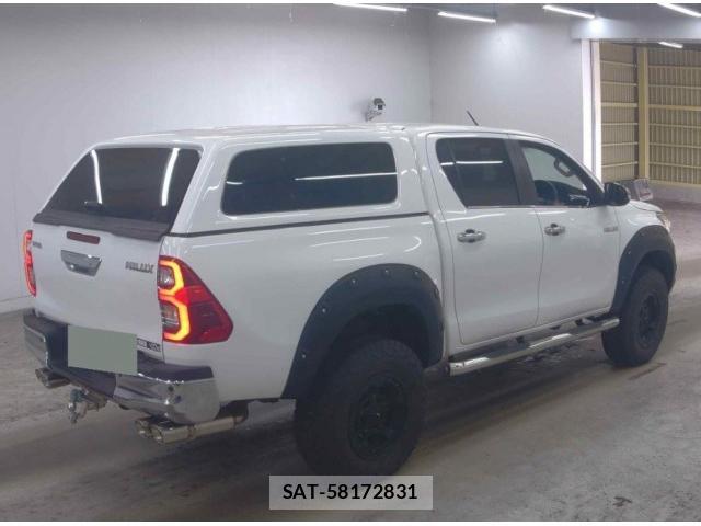 Toyota HILUX 2022-06 8546311-1