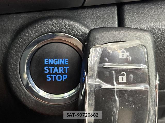 Toyota HILUX 2023-09 8546851-6
