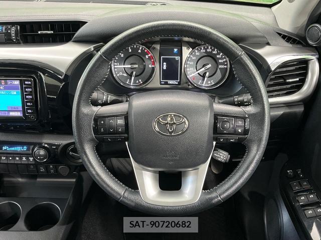 Toyota HILUX 2023-09 8546851-9
