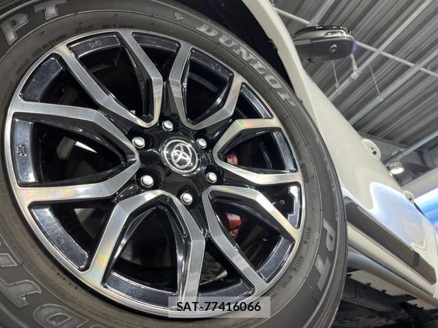 Toyota HILUX 2022-10 8546929-12