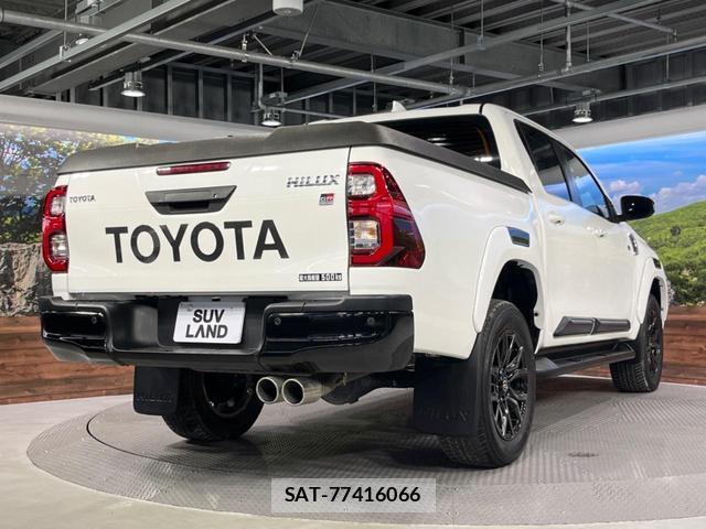 Toyota HILUX 2022-10 8546929-16