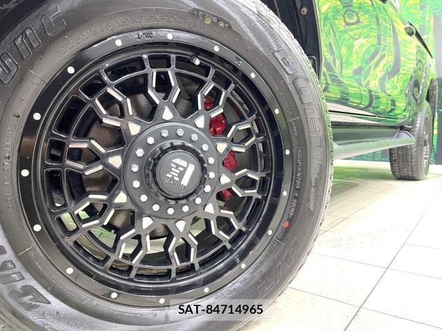 Toyota HILUX 2022-12 8547113-12