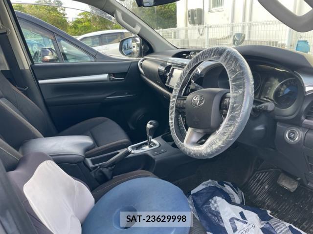 Toyota HILUX 2020-01 8547351-10