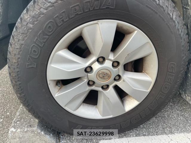 Toyota HILUX 2020-01 8547351-9