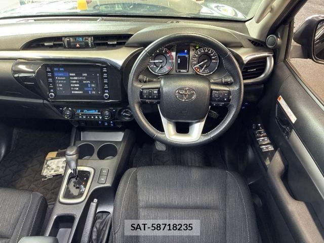 Toyota HILUX 2024-07 8547913-2